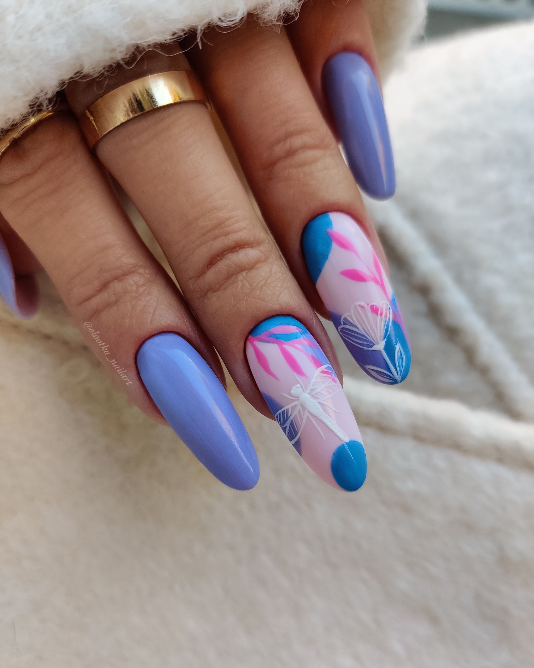 Esmalte semipermanente HYBRID 8 ML- S209 PERIWINKLE