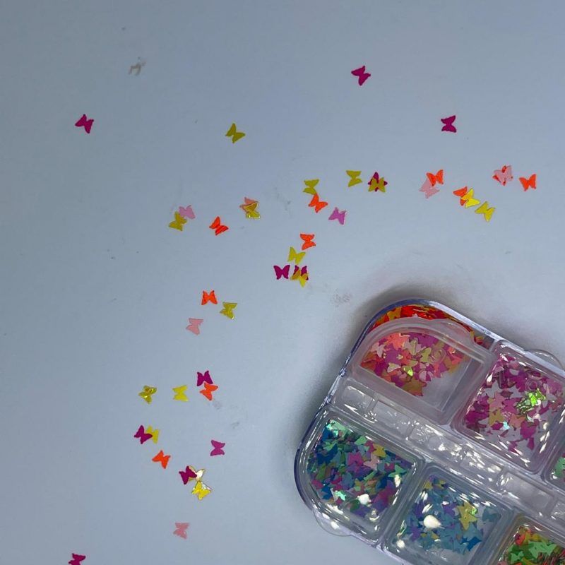 Mariposa Mix Neón pequeña