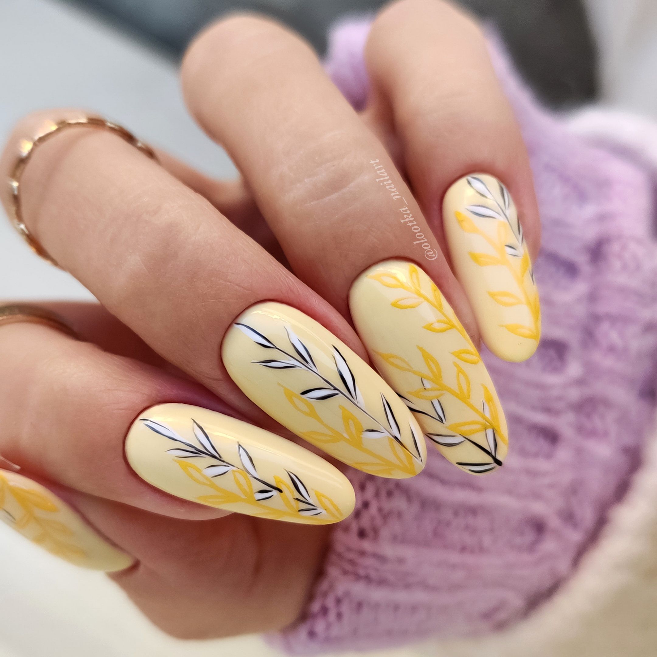 Esmalte semipermanente HYBRID 8 ML- S178 TWEETY