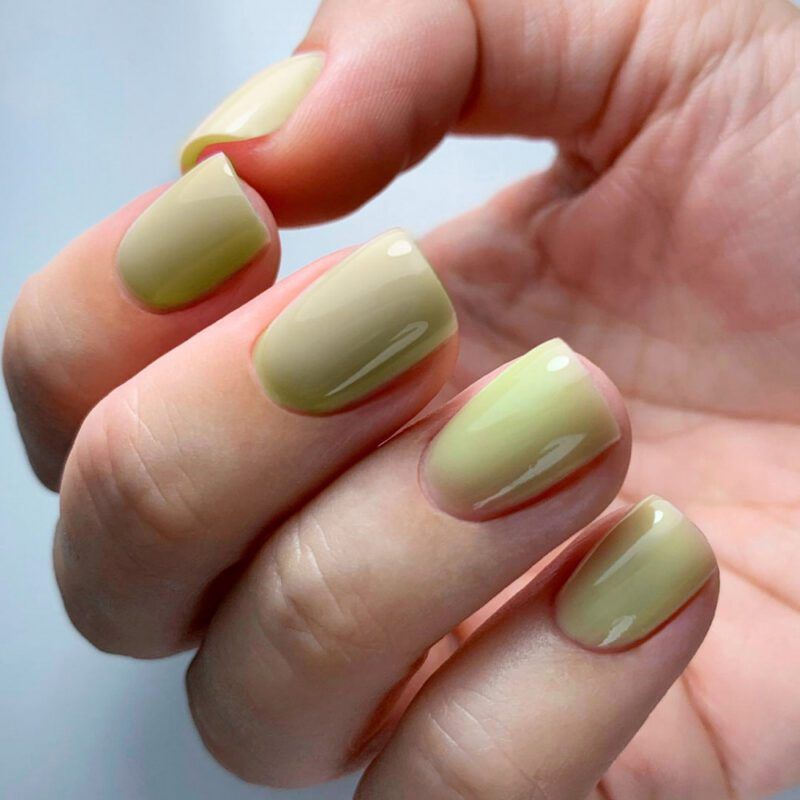 Gel Strong iron PNB Light Yellow 8 ml