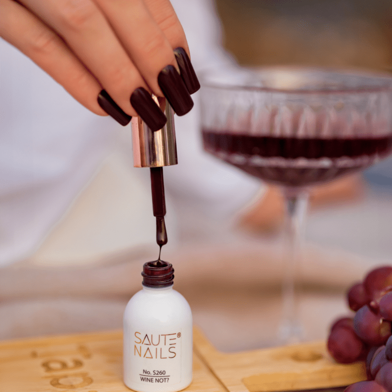 Esmalte semipermanente  HYBRID 8 ML S260 WINE NOT?