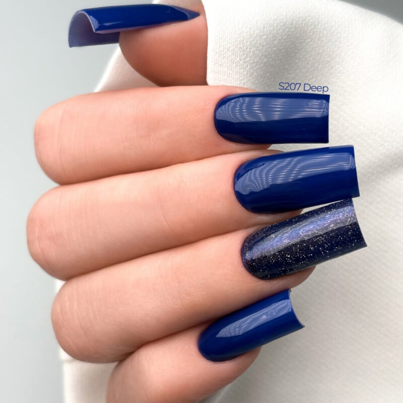 Esmalte semipermanente  HYBRID 8 ML- S207 DEEP