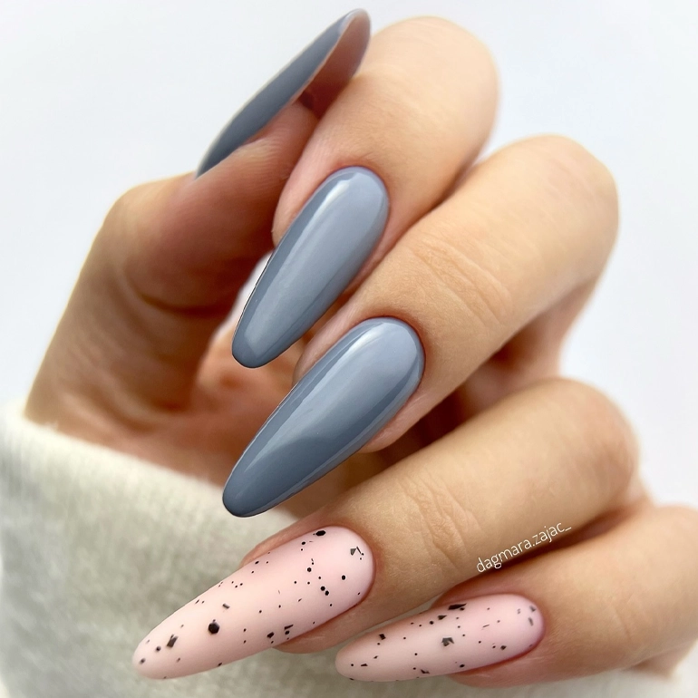 Esmalte de uñas semipermanente Yoshi  6 ML  City Life 424