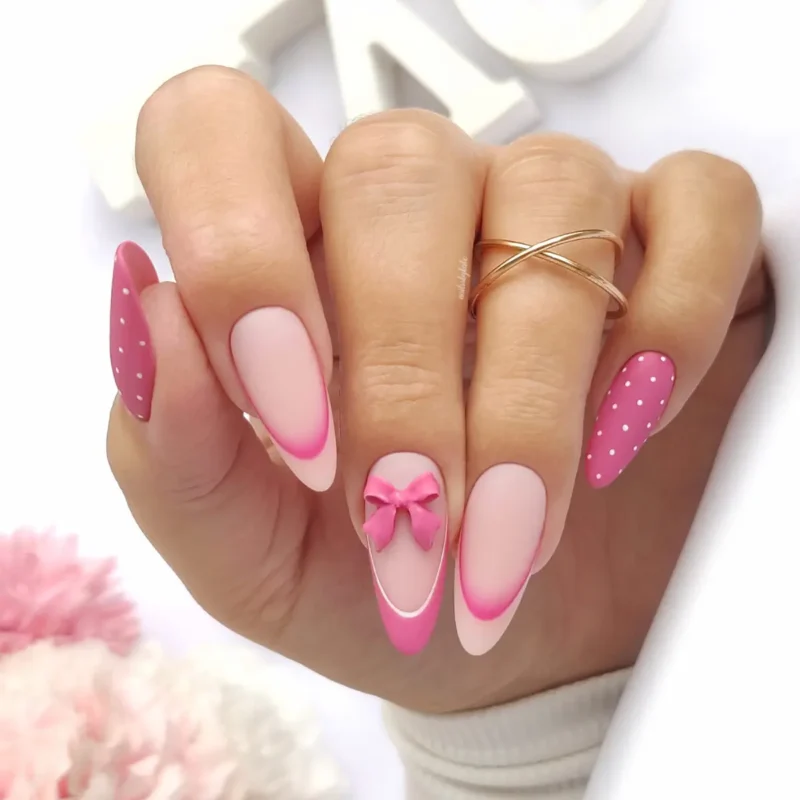 Esmalte de uñas semipermanente Yoshi  6 ML  Late Pink 313