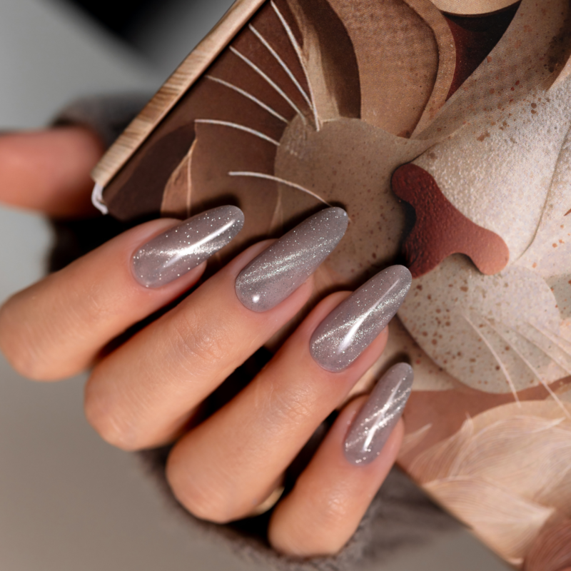 Esmalte semipermanente  HYBRID 8 ML- Cat Eye Effect E16